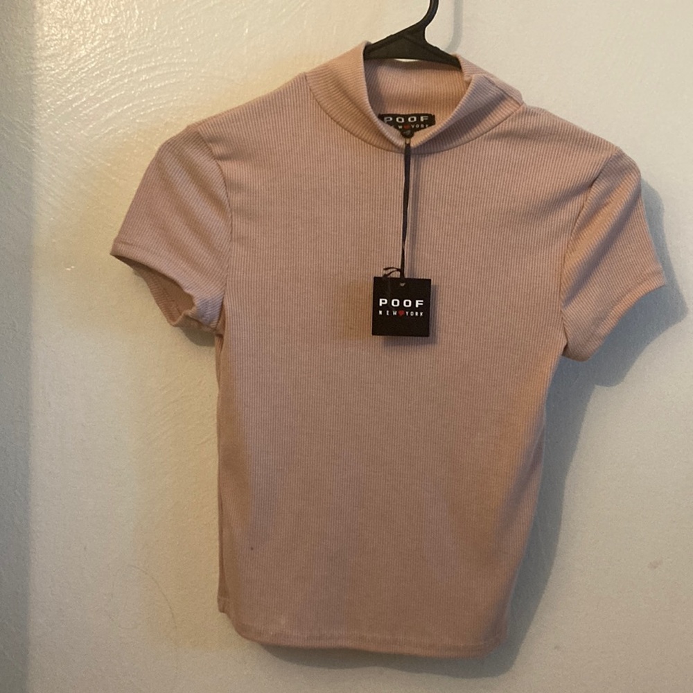 NWT poof New York crop top